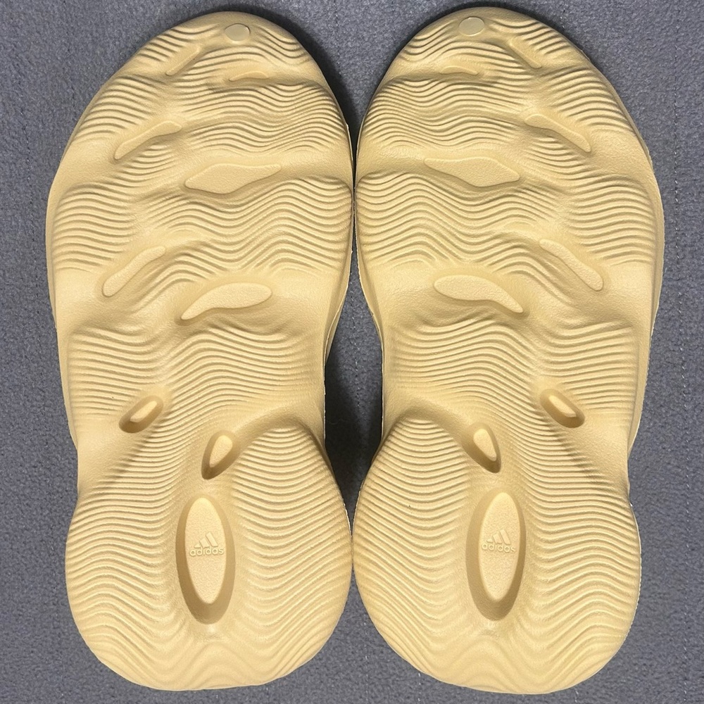 Adidas Yeezy Foam RNR Runner Desert Sand 2023 YZY Authentic GV6843 Size 7 New - Picture 8 of 10